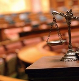сколько стоит нанять уголовного адвоката в Великом Новгороде